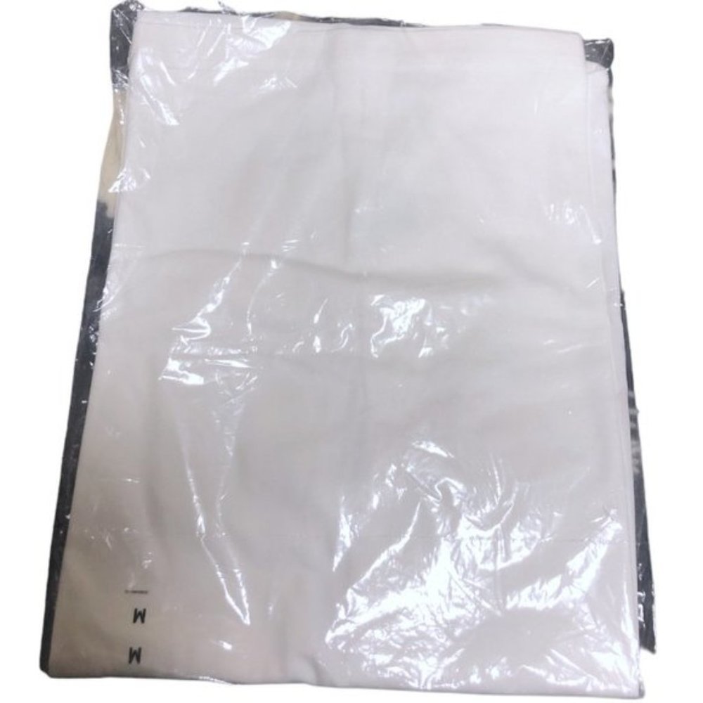 NWT Uniqlo x Kaws UT Unisex Short Sleeve Graphic T-Shirt - Picture 4 of 4